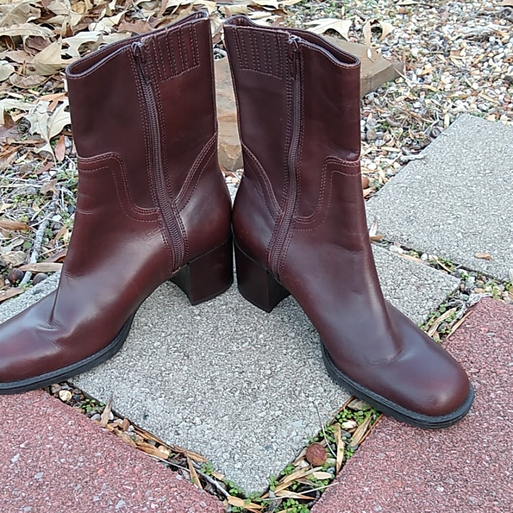 Bass Raimy boot size 5 1/2 - Picture 7 of 7